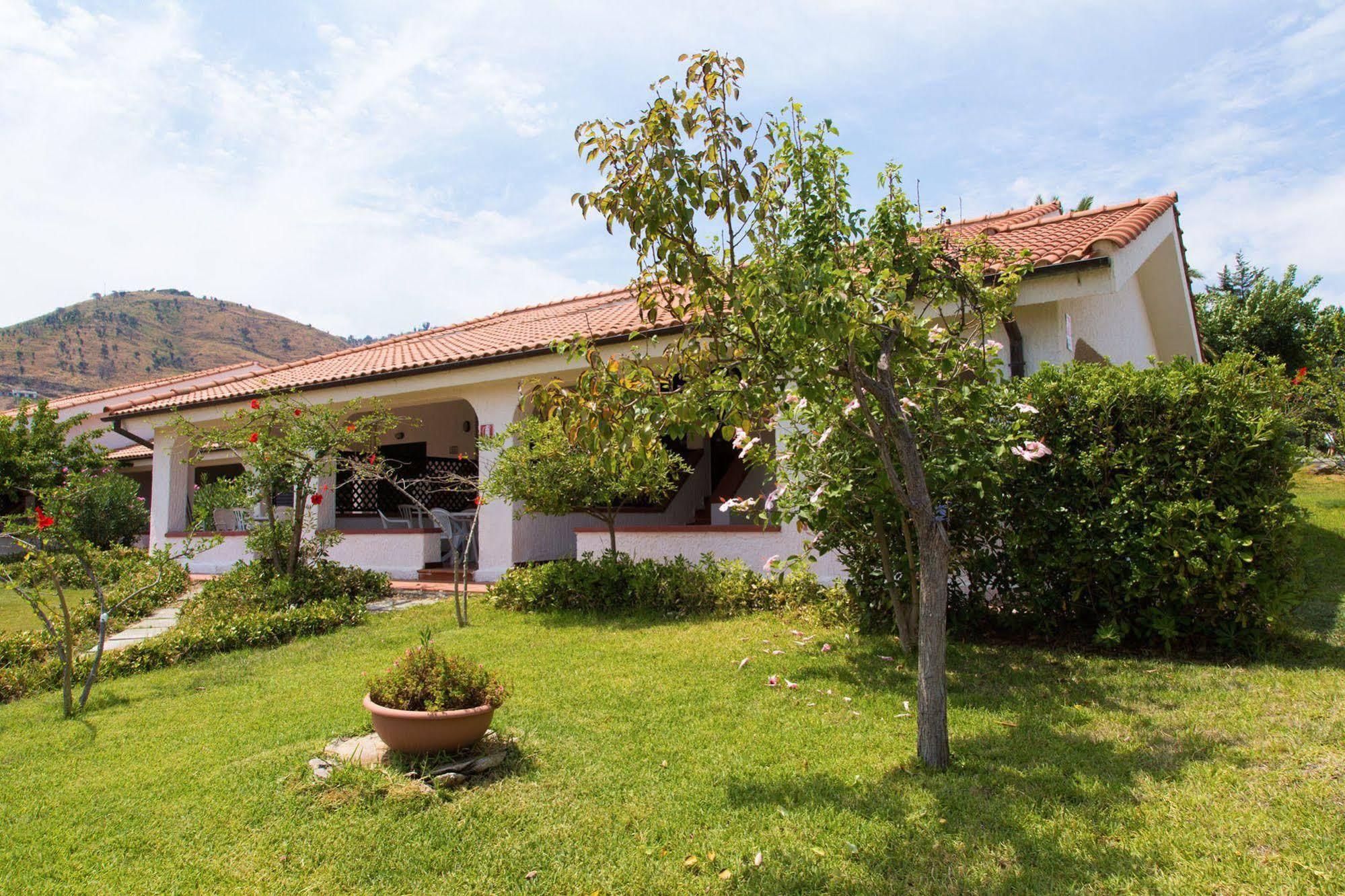 Cefalu Resort - Sporting Club Exteriér fotografie
